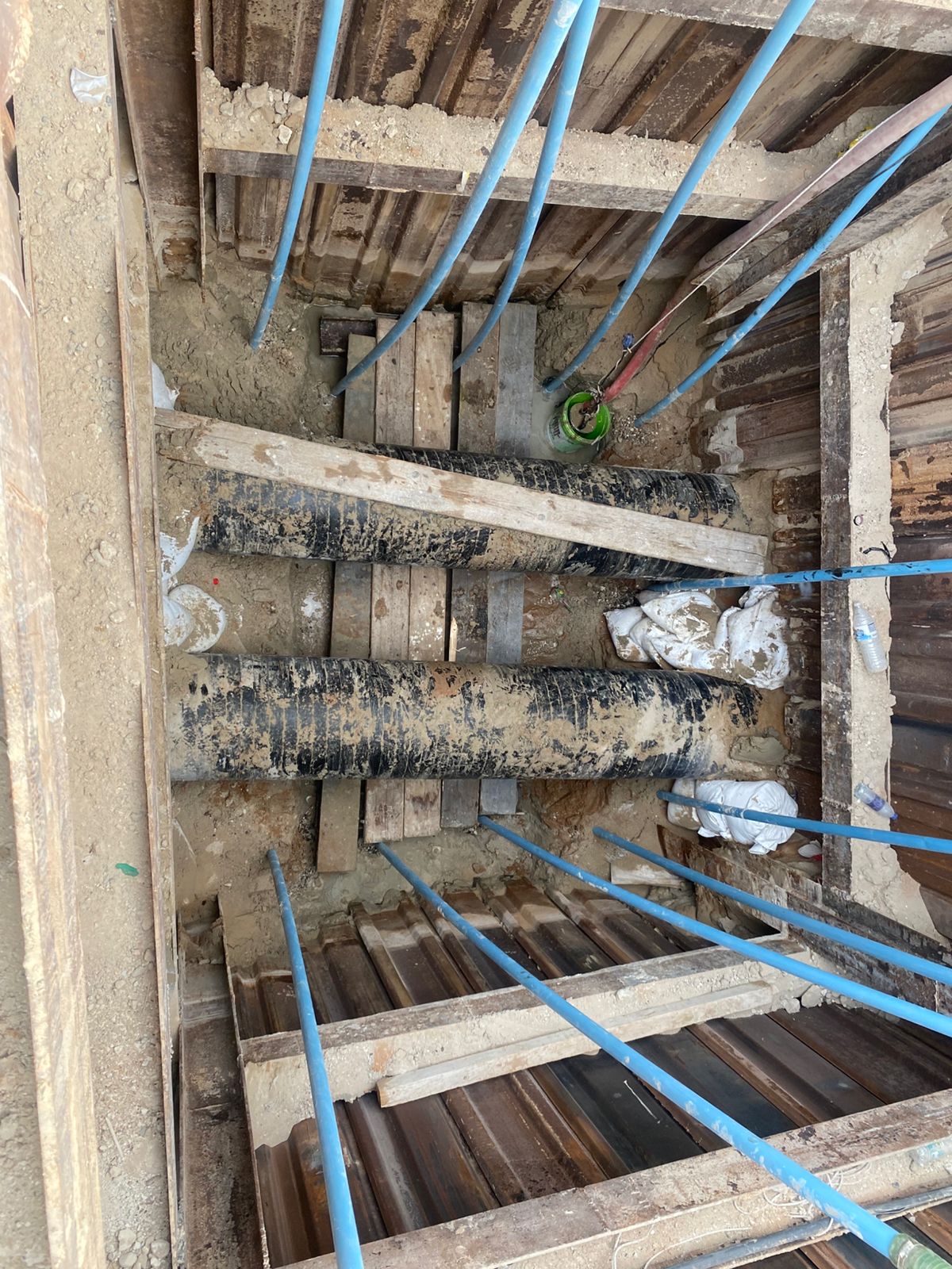 Dewatering works for underground DN500 chilled water valve replacement project